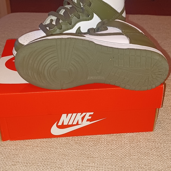 Little boys sneakers - Picture 10 of 11